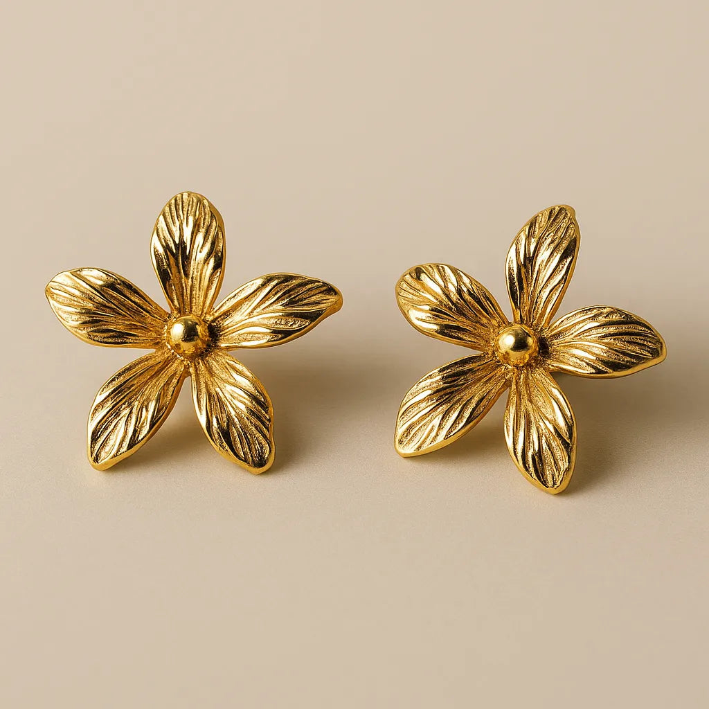 boucles-oreilles-fleur-doree-2.webp